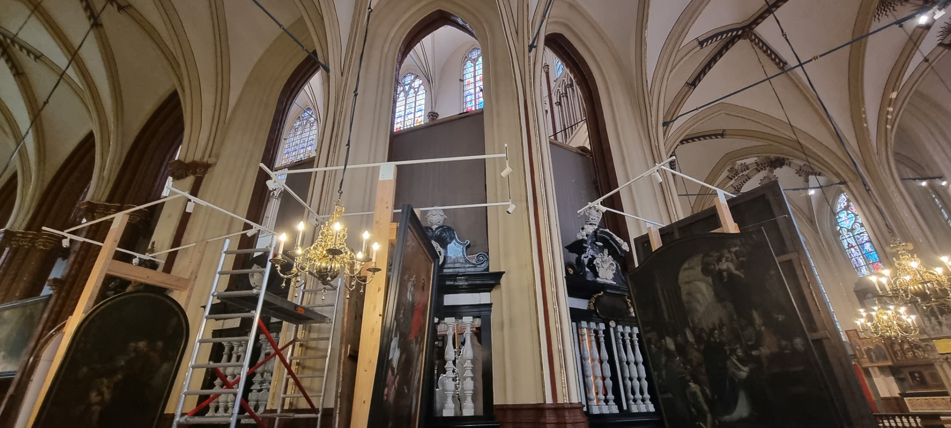 Verlichtingsproject in gerestaureerde kerk